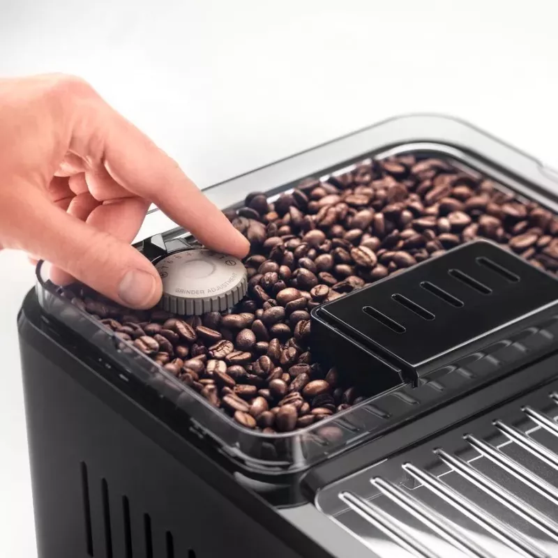Ekspres kolbowy De’Longhi ECAM450.86.T — w pełni automatyczny, zbiornik na wodę 1,8 l, pojemnik na ziarna 300 g, 19 bar, wbudowany młynek, wyświetlacz TFT