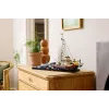 Zestaw klocków konstrukcyjnych LEGO Ideas 21350 Szczęki — 1497 elementów, 3 minifigurki, łódź i kultowy rekin, zalecany wiek 18+
