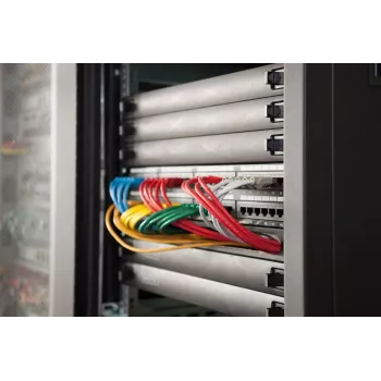 DIGITUS panel zaślepiający 1U, zatrzaskowy, materiał ABS kolor czarny
