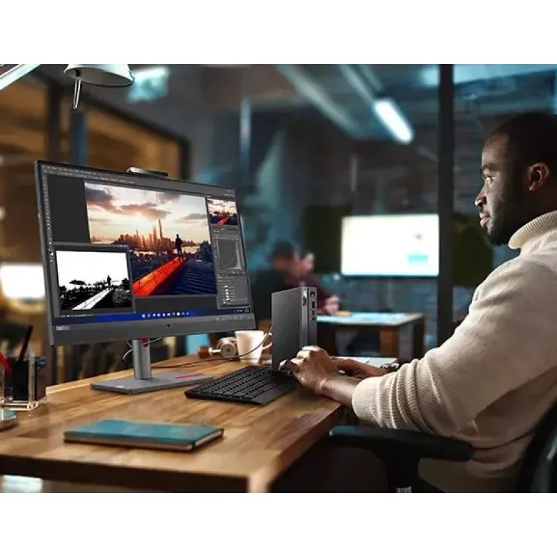 Lenovo ThinkCentre neo 50q Gen 4 Intel® Core™ i5 i5-13420H 8 GB DDR4-SDRAM 256 GB SSD Windows 11 Pro Mini PC Czarny