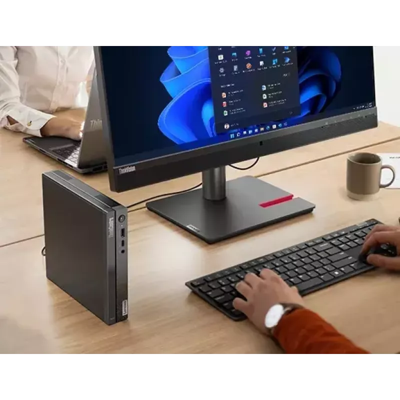 Lenovo ThinkCentre neo 50q Gen 4 Intel® Core™ i5 i5-13420H 8 GB DDR4-SDRAM 256 GB SSD Windows 11 Pro Mini PC Czarny