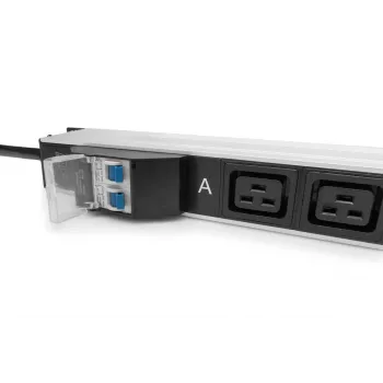 DIGITUS IT BASIC PDU. Pionowy. 32A. 24 x C13. 4 x C19