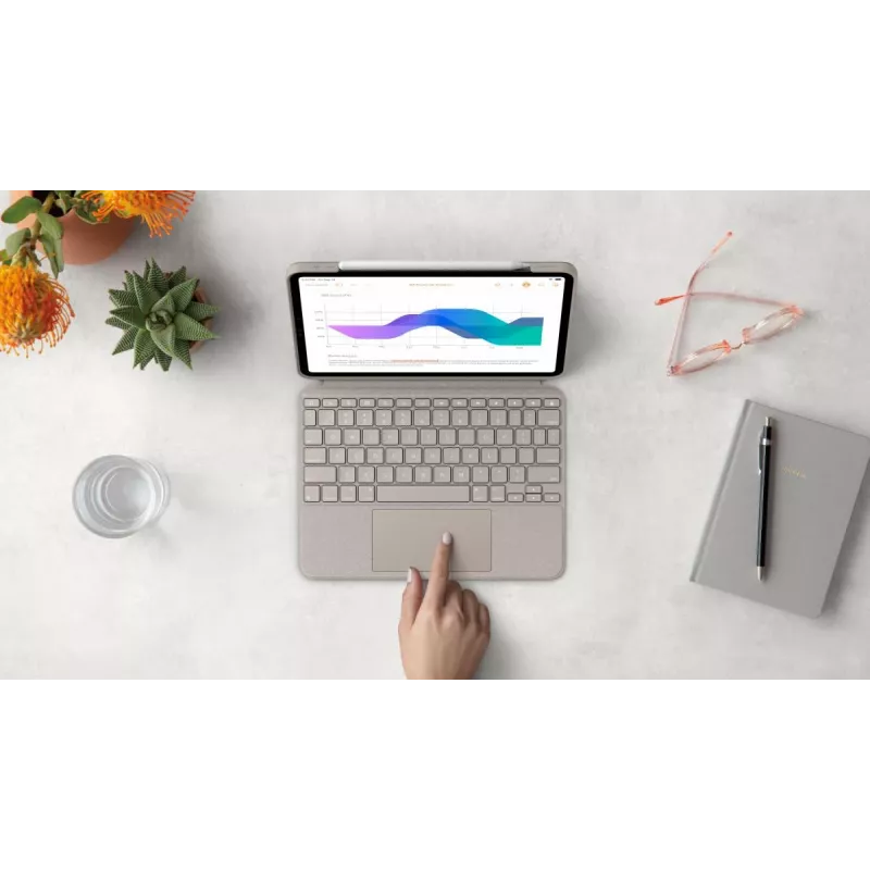 LOGITECH Combo Touch - Piaskowy do iPada Pro 11 cali (1., 2., 3. gen.) - niemiecki - QWERTZ