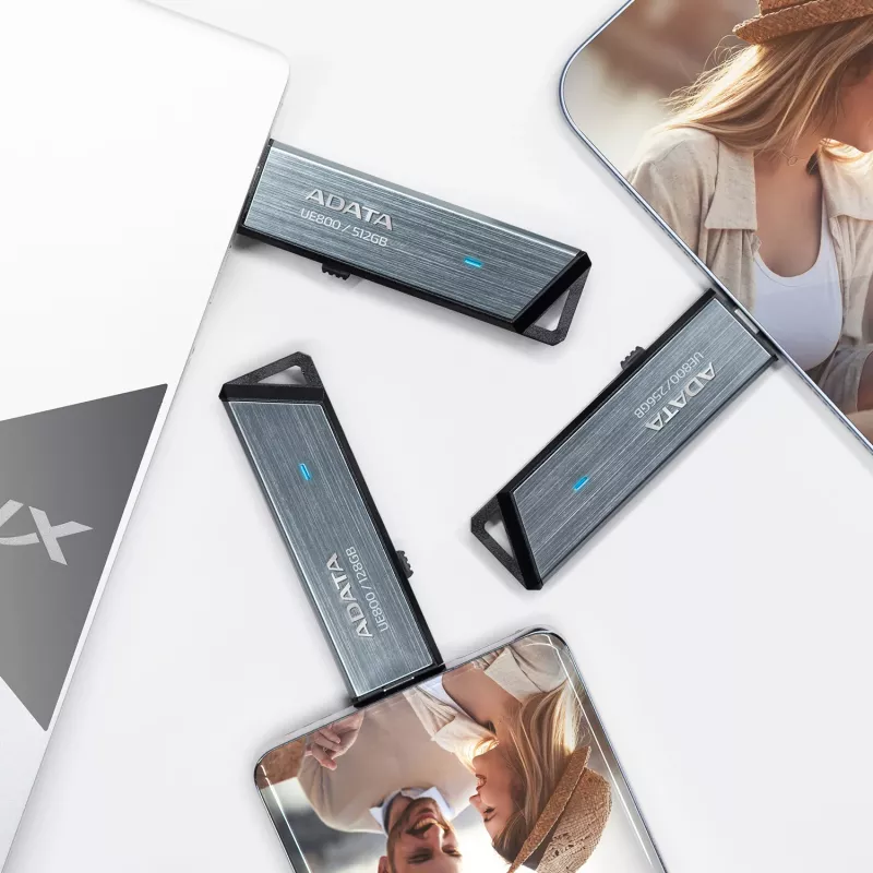 Pamięć USB ADATA AELI-UE800-2T-CSG 2 TB USB Type-C 3.2 Gen 2 (3.1 Gen 2) Srebrny