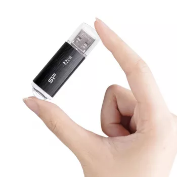 SILICON POWER Ultima U02 - 32 GB pamięć USB - USB 2.0 - czarna