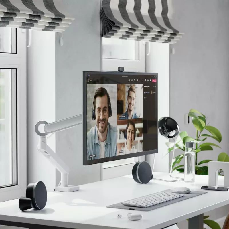 Monitor biurkowy ALOGIC - Clarity Max Touch - 32-calowy ekran dotykowy - 3840x2160 (4K UHD) z USB-C Power Delivery i kamerą internetową