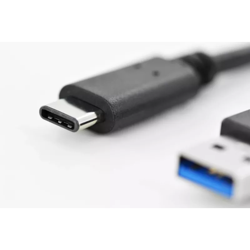 Kabel połączeniowy DIGITUS ASSMANN USB Type-C, typ C na A M/M, 1 m Super Speed czarny