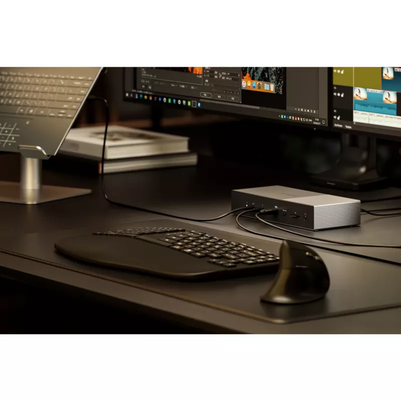 Stacja dokująca Kensington SD5000T5 EQ Thunderbolt 5 Triple 4K z zasilaniem 140W – Windows/macOS