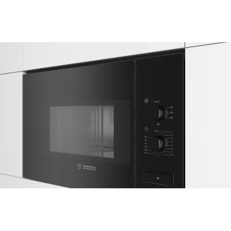 Kuchenka mikrofalowa do zabudowy Bosch Serie 4 BFL520MB0 — 800 W, 20 l, sterowanie pokrętłem, czarna