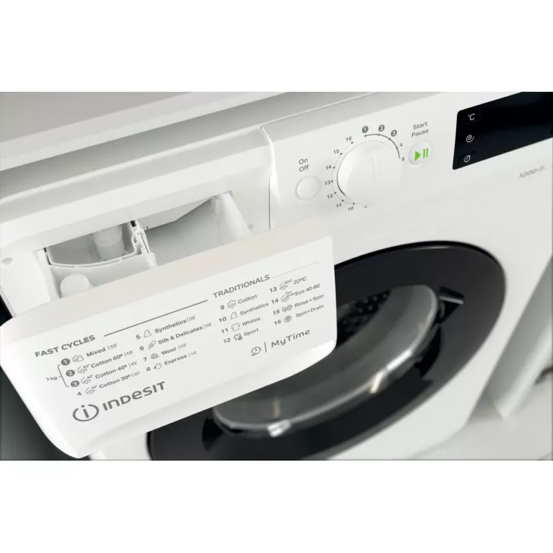 Indesit MTWE 71252 WK EE pralka Front-load 7 kg 1151 RPM Biały