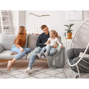 Mill Sense SENSEAIR — bezprzewodowy monitor jakości powietrza, wilgotności i temperatury (zasilany bateriami, Wi‑Fi, 70×30×70 mm)
