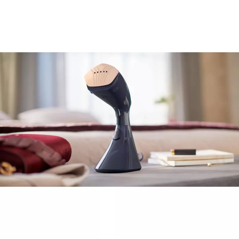 Parownica do ubrań Philips GC810/20 — 1600 W, zbiornik na wodę 0,23 L, ciągła para 32 g/min, czarno-różowa