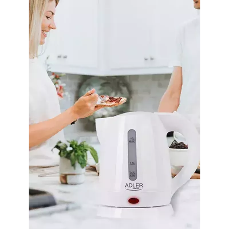 Czajnik elektryczny Adler AD 1272 — 1 L, 1600 W, orzechowy biały, sterowanie przyciskami, filtr przeciwwapienny