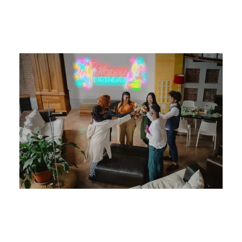 Projektor Epson EH-LS800B o ultrakrótkim rzucie, 4000 ANSI lumenów, 3LCD, 4K+ (5120x3200), czarny
