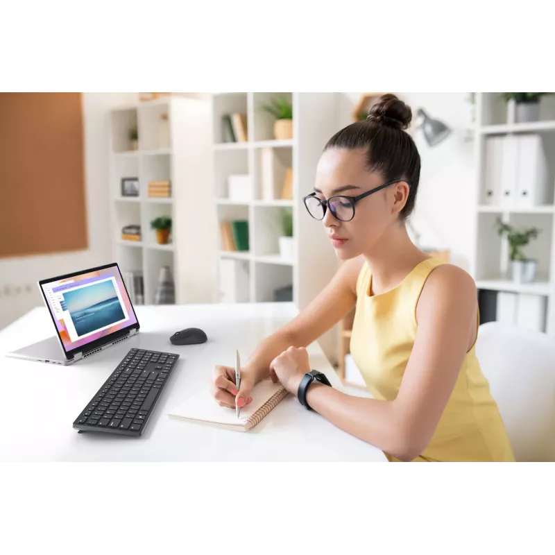 DELL Pro klawiatura - KB500 - Russian (QWERTY), pełnowymiarowa (100%), bezprzewodowa, RF Wireless, przełącznik klawiszowy Plunger, QWERTY, czarna