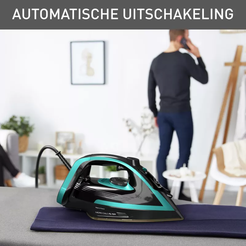 Tefal Puregliss FV8066 Żelazko parowe i suche Durilium AirGlide Autoclean 3000 W Czarno-niebieskie