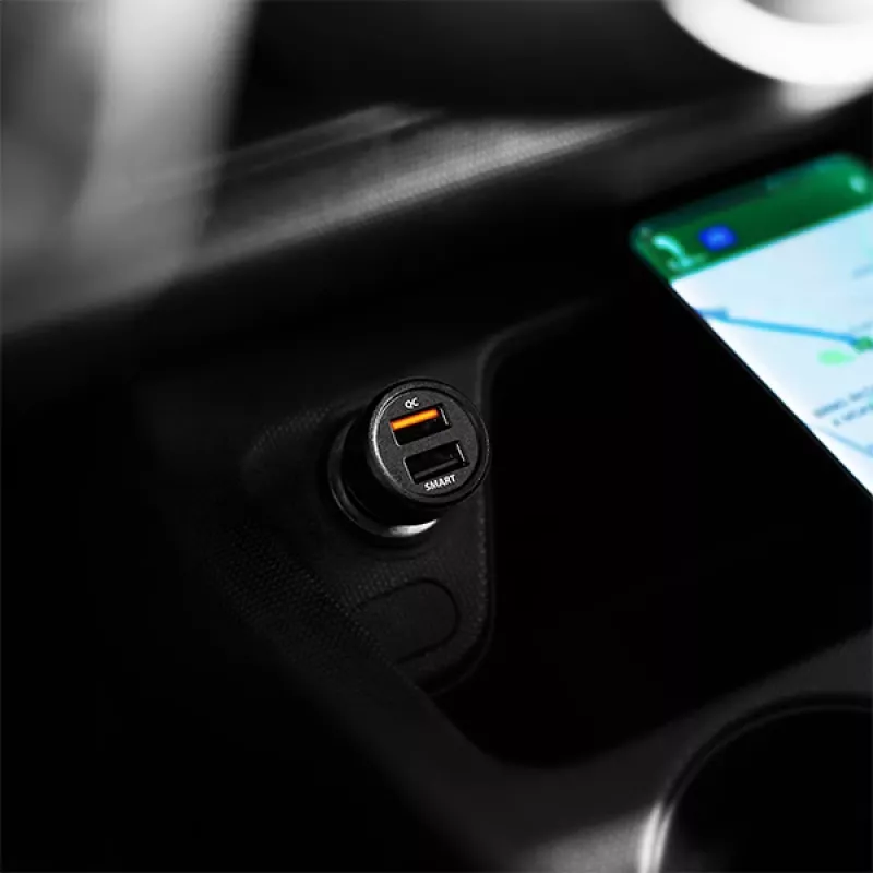 Ładowarka samochodowa Axagon PWC-QC5 do urządzeń mobilnych Telefon, Smartfon, Tablet, Uniwersalna Czarna Zapalniczka Szybkie ładowanie Auto