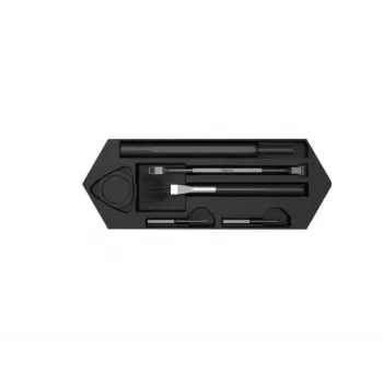 Zestaw czyszcząco-narzędziowy Lenovo GXH1N59367 — czarny, przenośny zestaw konserwacyjny o masie 0,183 kg
