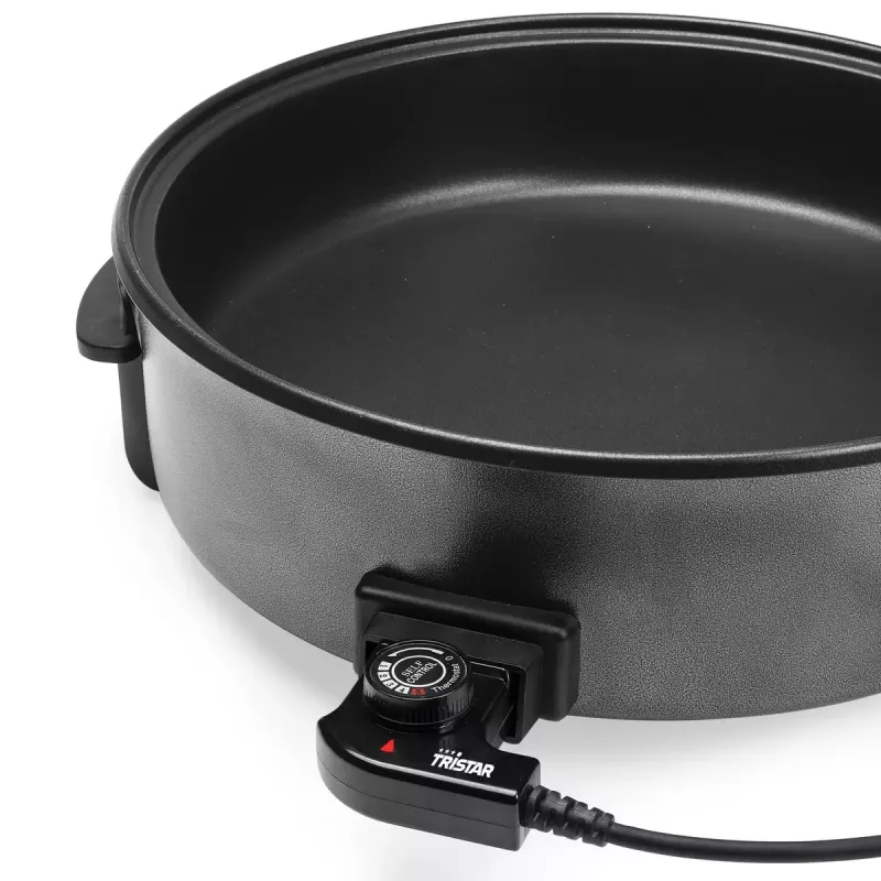 Elektryczna patelnia Tristar PZ-9145 XXL - 40 cm, 1500 W, czarna