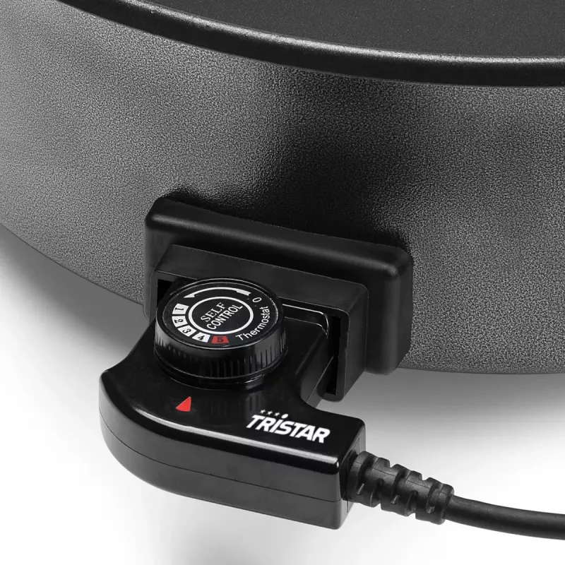 Elektryczna patelnia Tristar PZ-9145 XXL - 40 cm, 1500 W, czarna
