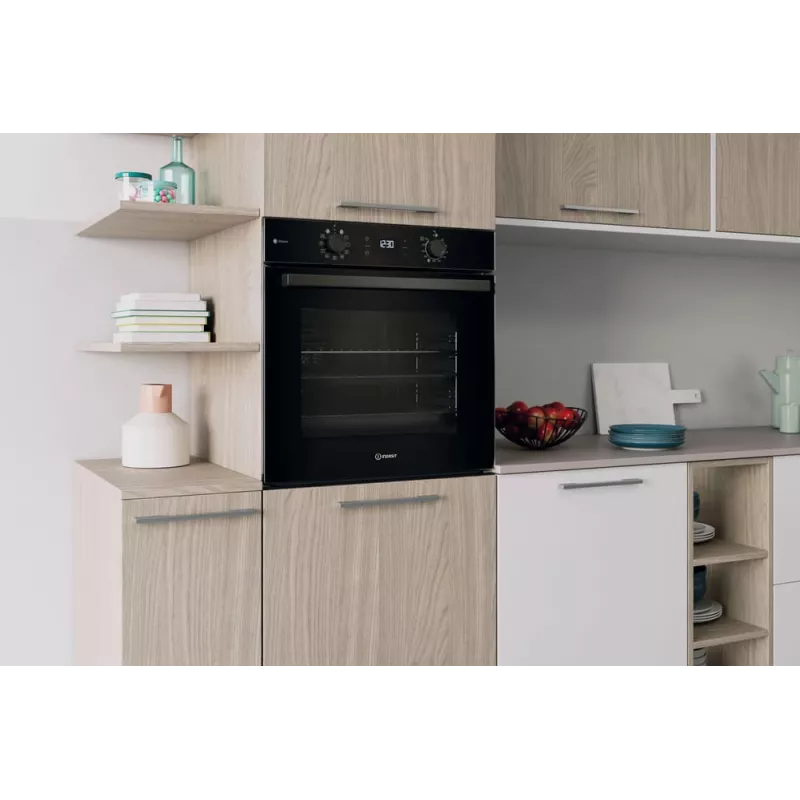 Piekarnik do zabudowy INDESIT IO K58HS B — 71 l, czyszczenie hydrolityczne, konwekcja, grill, para