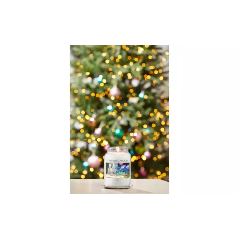 Yankee Candle Signature Magical Bright Lights duża świeca w słoiku, 567 g