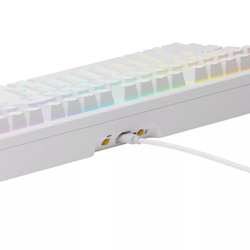 Mechaniczna pełnowymiarowa (100%) klawiatura przewodowa GLORIOUS GMMK 3 HE — biała, USB, QWERTY, RGB