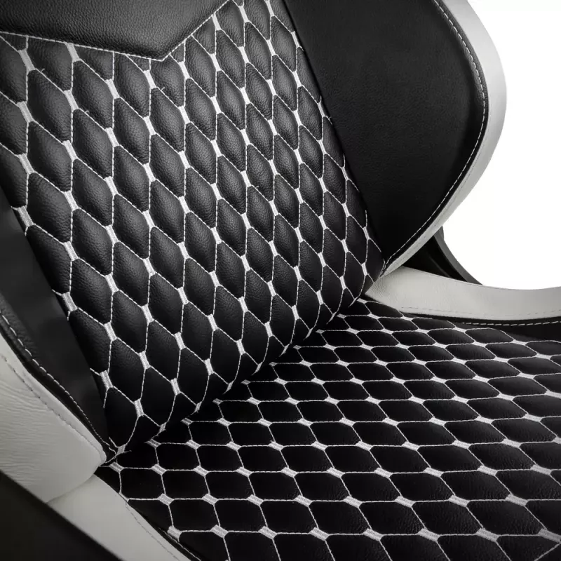 Fotel gamingowy PC noblechairs EPIC — wyściełane siedzisko, maks. obciążenie 120 kg, wysokość 131–141 cm, szerokość siedziska 56 cm, kółka kastorowe