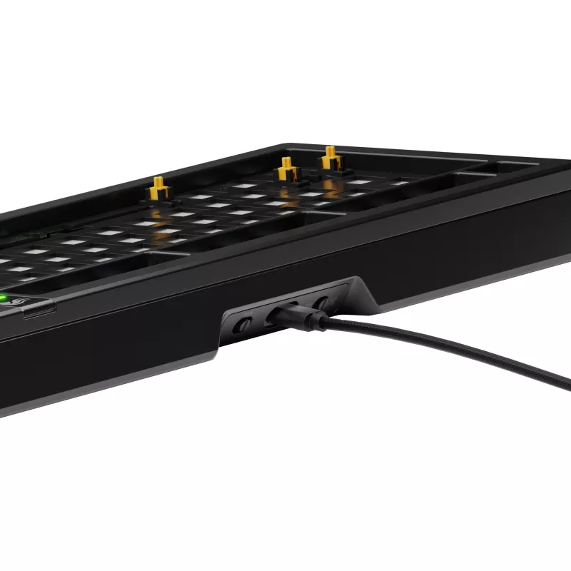 Klawiatura mechaniczna GLORIOUS GMMK 3 PRO 75% Barebones przewodowa USB, RGB, czarna, kabel 2 m