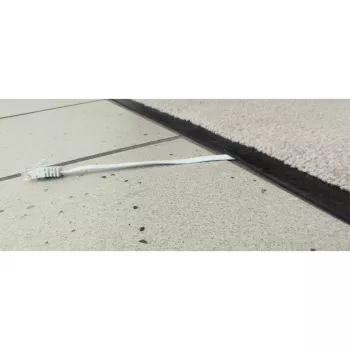 InLine Płaski Ultracienki Kabel Krosowy U/UTP Kat.6 Gigabit gotowy czarny 0,5 m
