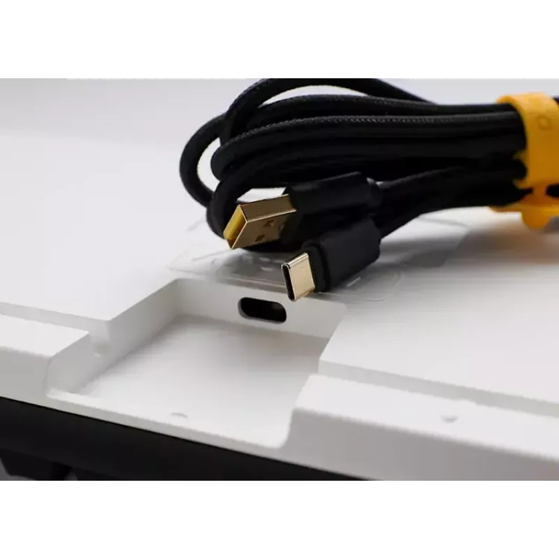 Klawiatura Ducky One 3 Classic TKL Gaming USB mechaniczna RGB czarna biała