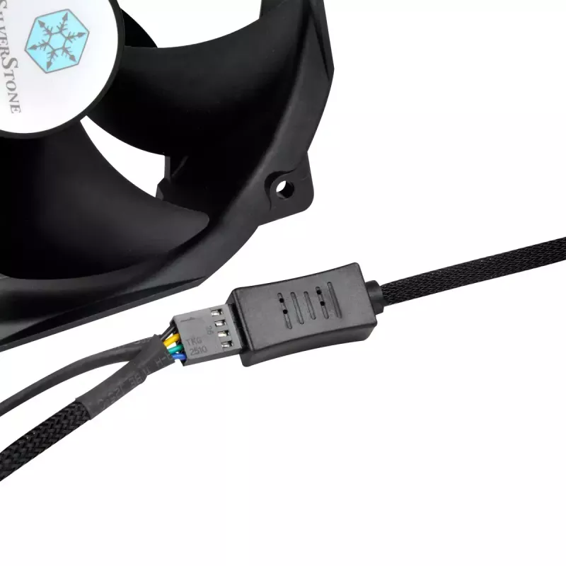 Kabel Silverstone CPF05 0,1 m 4-pin na 4-pin PWM