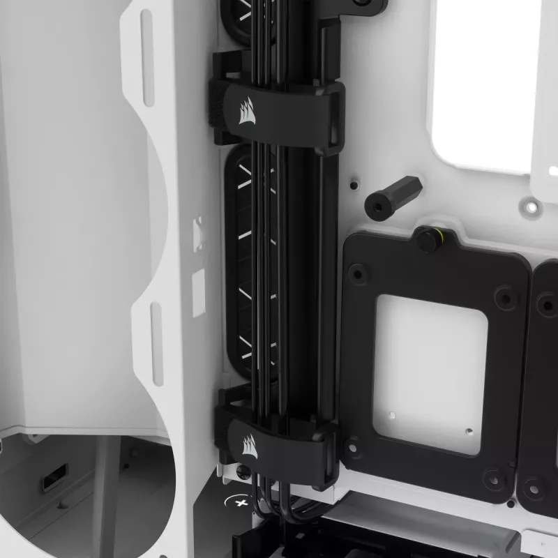 Obudowa CORSAIR iCUE 5000X RGB - Mid-tower ATX z hartowanym szkłem - Biała