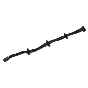 Kabel Silverstone SST-PP07-BTSB 0.3m Molex 4p do 4xSATA
