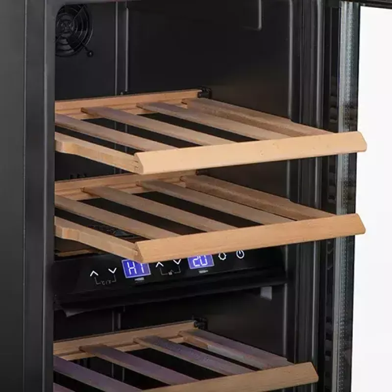 Termoelektryczna chłodziarka do wina Adler AD 8080, wolnostojąca, czarna, 24 butelki, 2 strefy, 60 l, sterowanie dotykowe
