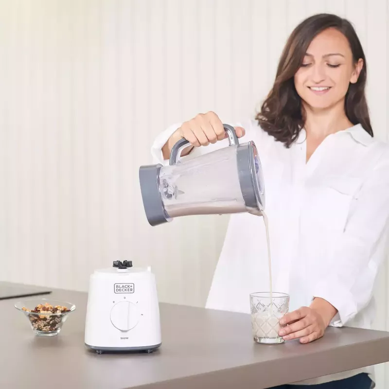 Blender stołowy Czarny & Decker BXJB500E — dzbanek szklany 1,5 l, 500 W, 2 prędkości, puls, kruszenie lodu