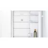 Chłodziarko-zamrażarka do zabudowy Bosch Serie 2 KIV86NSE0 — 267 l, zamrażalnik na dole, biała, 177,2×54,1×54,8 cm, klasa energetyczna E