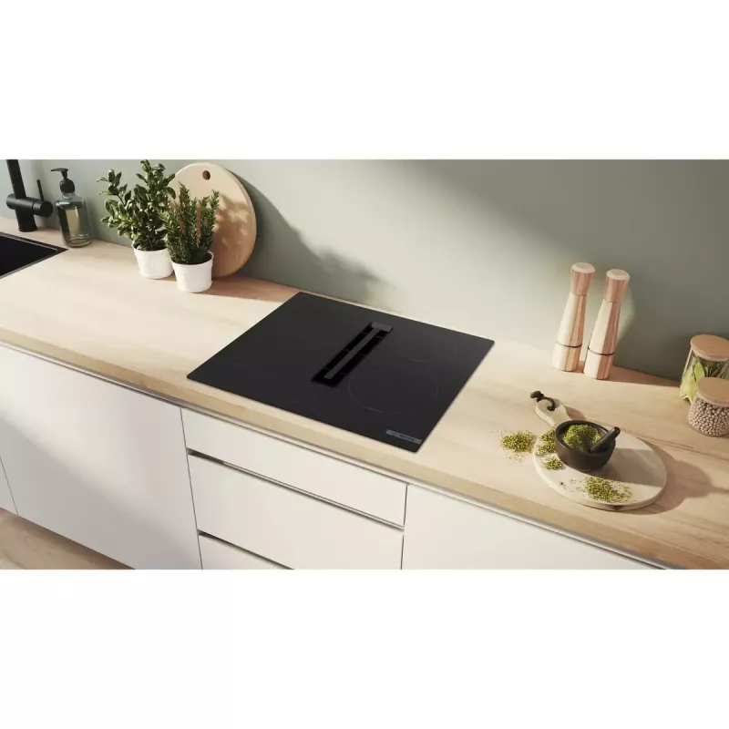 Płyta indukcyjna Bosch Serie 4 PVS611B16E, czarna, do zabudowy, 59,2 cm, 4 strefy, z okapem