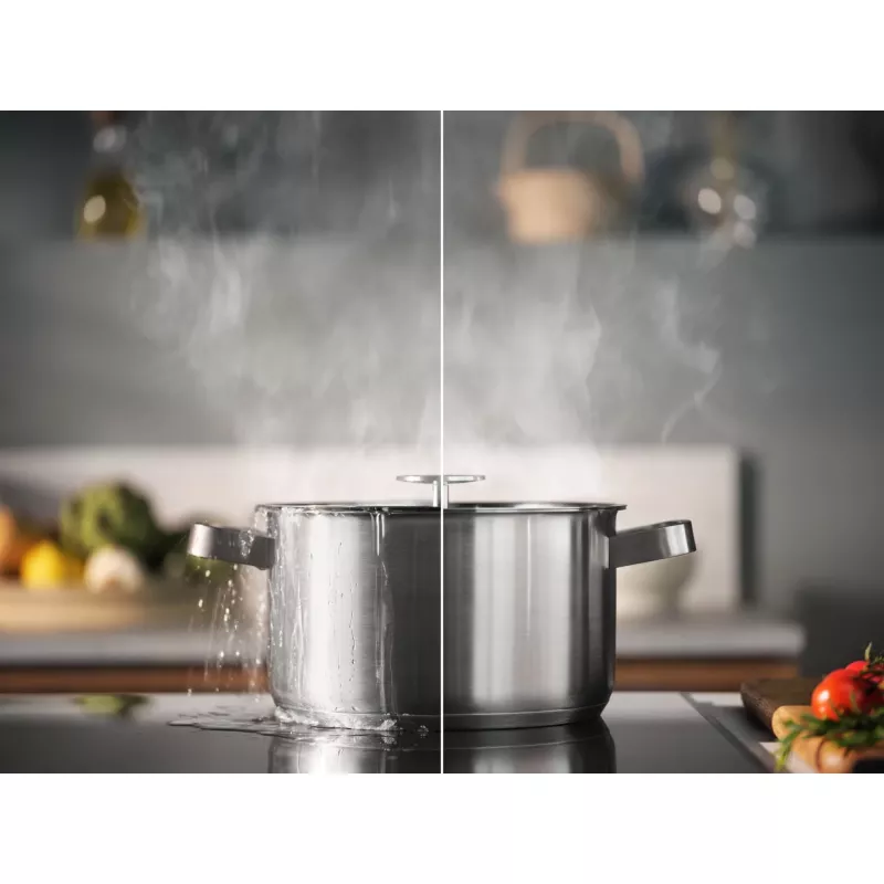 Electrolux EIS62443 Czarny Built-in 60 cm Zone induction hob 4 zone(s)