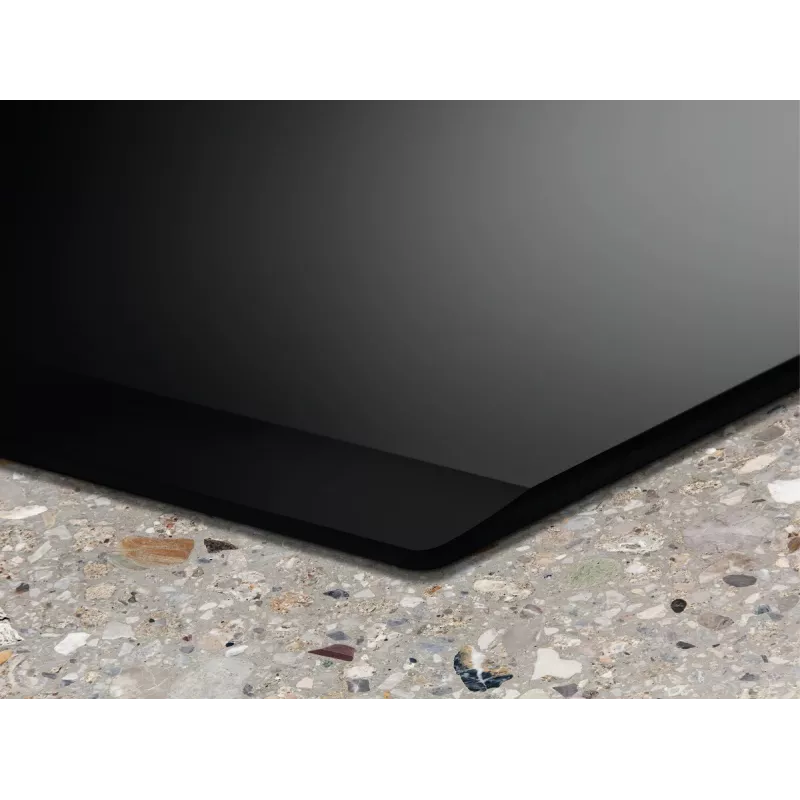 Electrolux EIS62443 Czarny Built-in 60 cm Zone induction hob 4 zone(s)