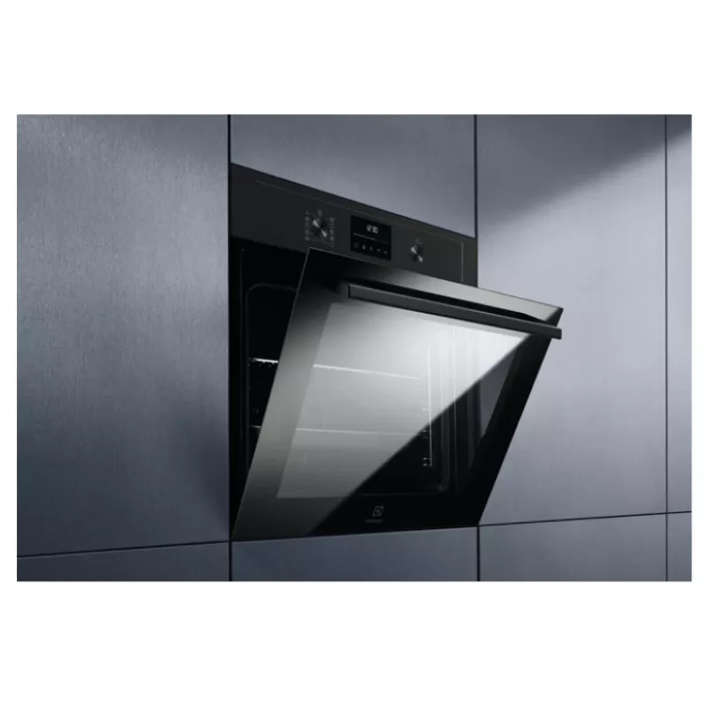 Piekarnik elektryczny do zabudowy Electrolux EOD4P57H — 72 l, samoczyszczenie pirolityczne, gotowanie na parze i konwekcja, grill 2300 W, czarny