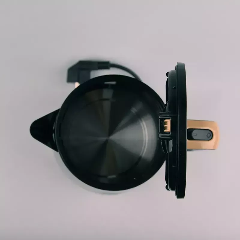 Czajnik elektryczny Maestro MR 033, pojemność 1,7 l, 2200 W, obudowa z tworzywa sztucznego, przewód 0,7 m