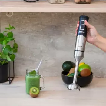 Blender ręczny MPM MBL-33M, 1500 W, 9 prędkości, turbo, ostrza ze stali nierdzewnej, uchwyt do zawieszenia, 220–240 V