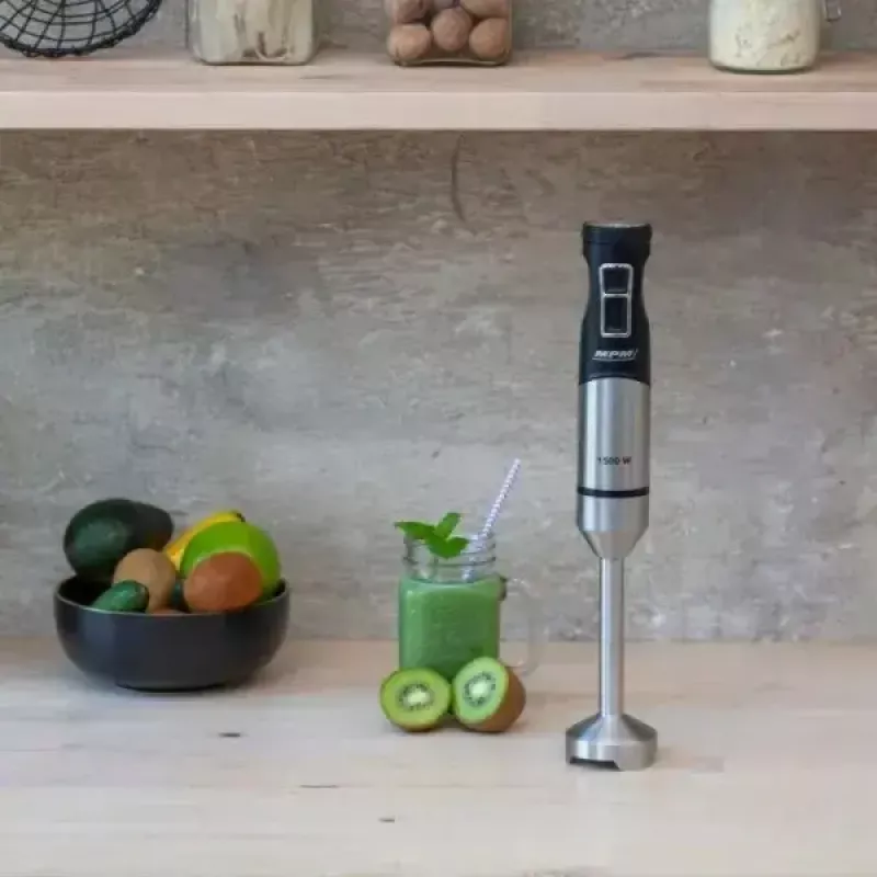 Blender ręczny MPM MBL-33M, 1500 W, 9 prędkości, turbo, ostrza ze stali nierdzewnej, uchwyt do zawieszenia, 220–240 V