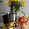 Wyciskarka wirnikowa MPM MSO-18-M, silnik 1000 W, pojemnik na sok 1 L, regulacja 2-stopniowa, stal nierdzewna, czarny/srebrny