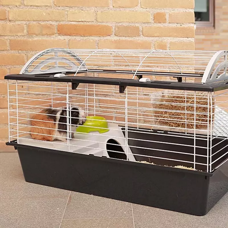 Klatka FERPLAST Casita 80 dla świnek morskich 780×480×500 mm, metal i plastik, szaro-czarno-biała
