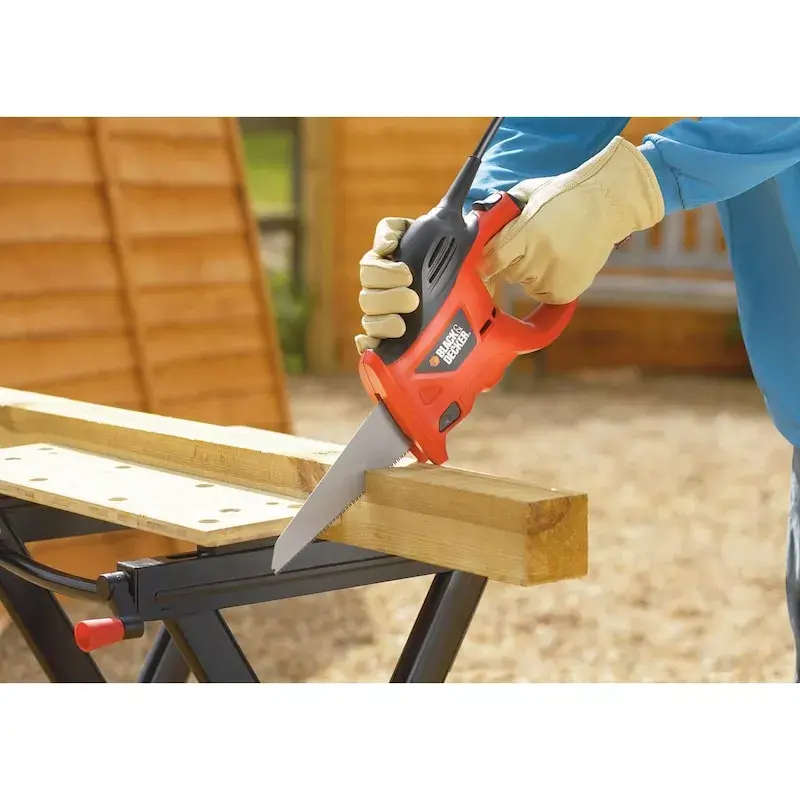Piła ręczna Czarny & Decker KS880EC-QS – piła ręczna, długość brzeszczotu 23,9 cm, ergonomiczny uchwyt, pomarańczowa