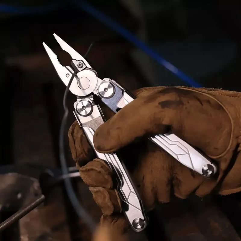 Multitool Nextool Flagship Captain NE20214 — kompaktowy ze stali nierdzewnej