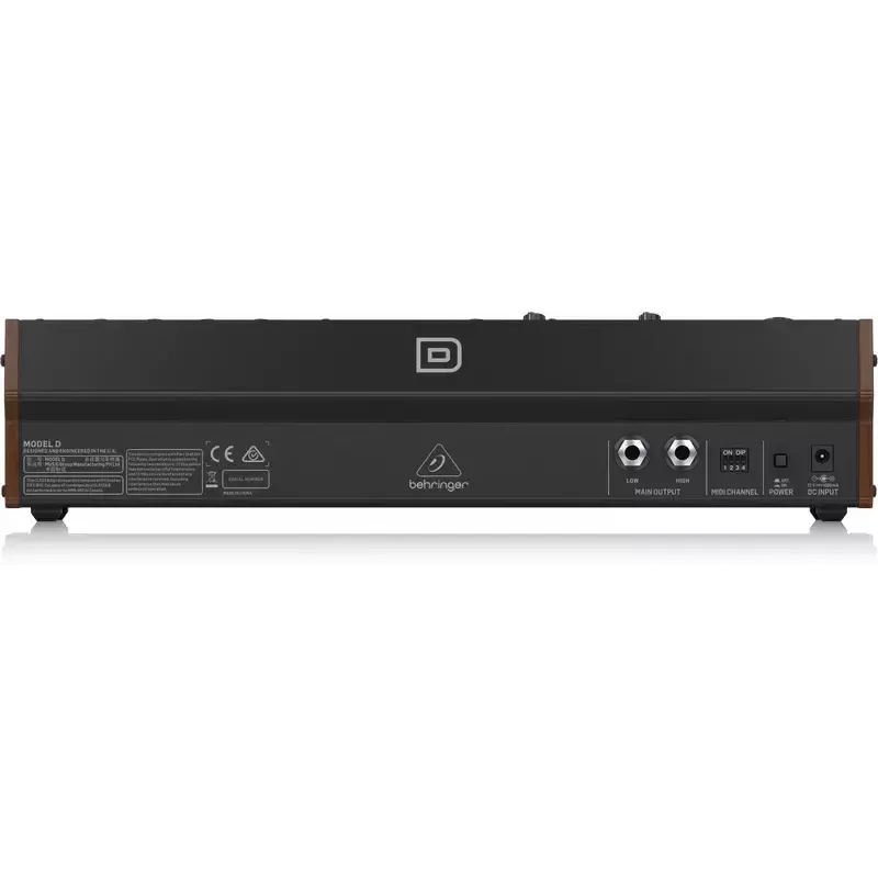 Synthesizer Behringer Model D Czarny Kolor obudowy Czarny Źródło zasilania DC AC