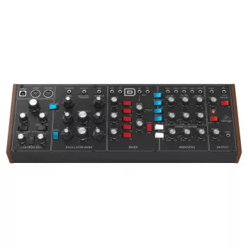 Synthesizer Behringer Model D Czarny Kolor obudowy Czarny Źródło zasilania DC AC